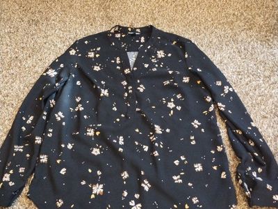 Hilary Radley Black Floral Long Sleeve Blouse Size Small