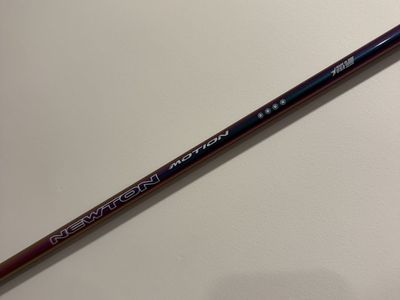 Newton Motion 4 Dot Stiff Driver Shaft w/Taylormade Adapter - Approx 45.5”
