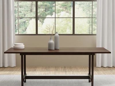 ComfIQ 84” Japandi Dining Table – Walnut – Seats 6–8 – New