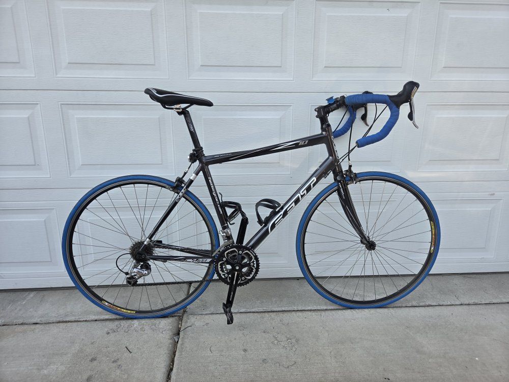 Felt F85 Road Bike - Black/Blue - Great Condition - Ready to Ride