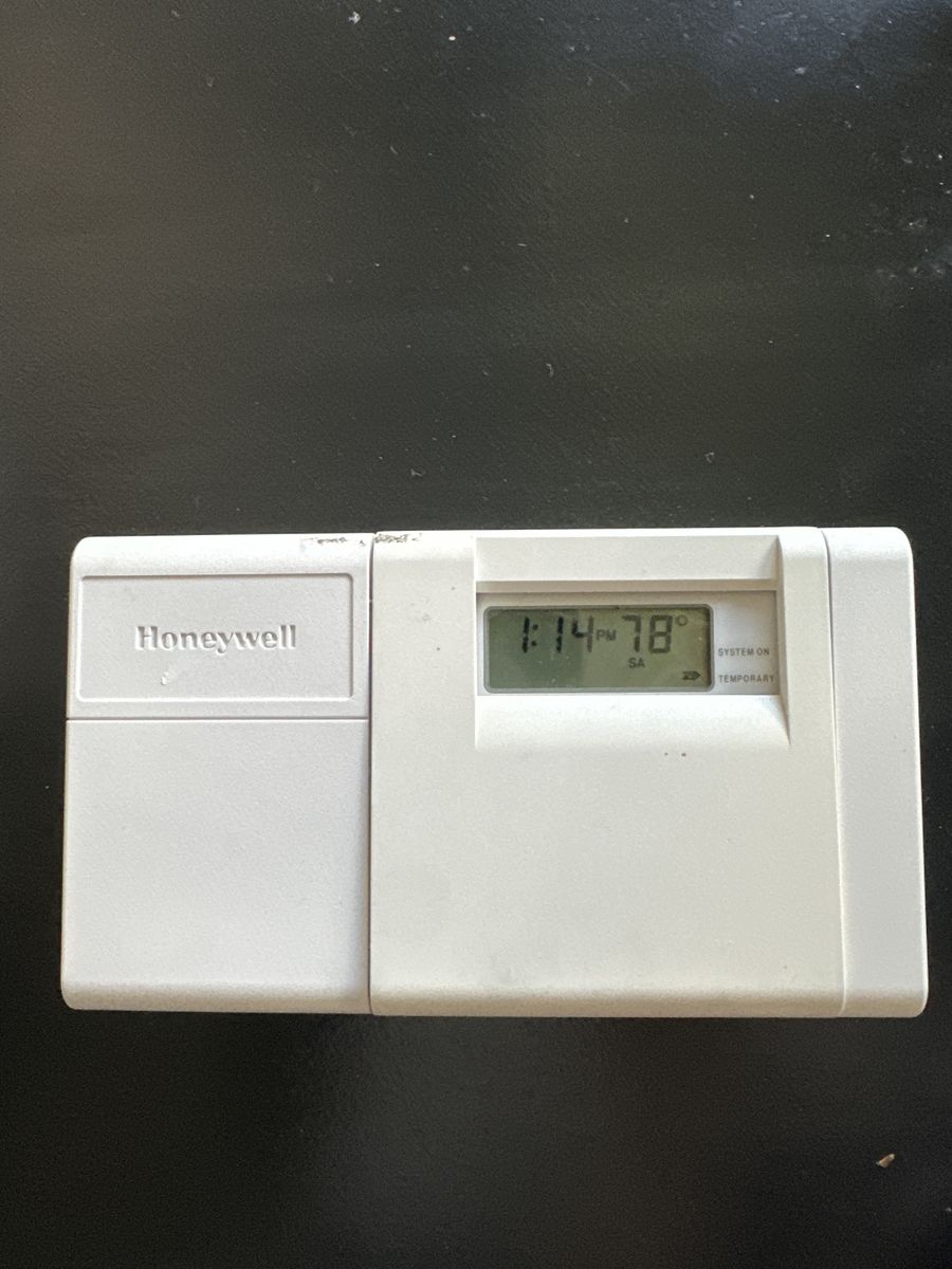 Honeywell Digital Thermostat