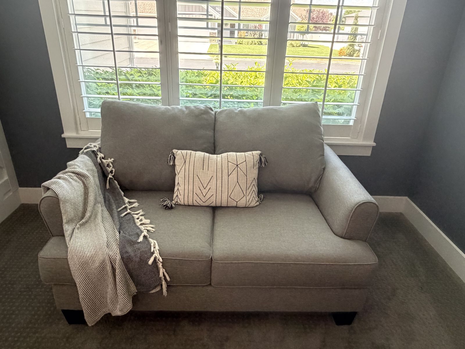 Loveseat