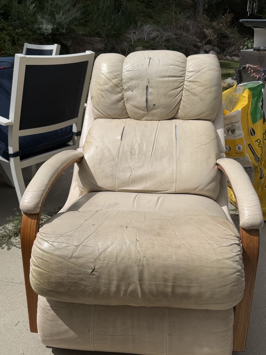 Lazyboy recliner