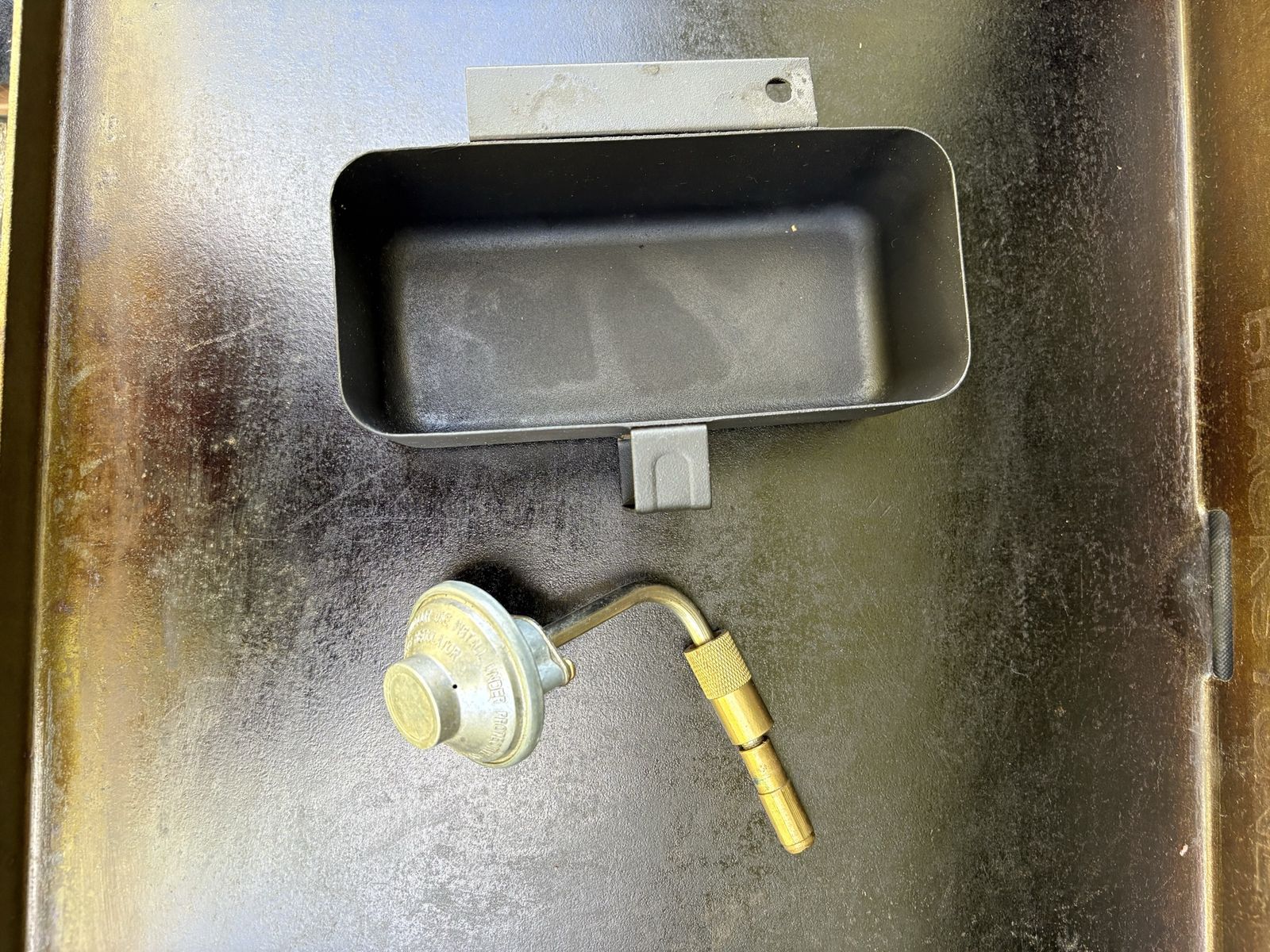 Main image 6