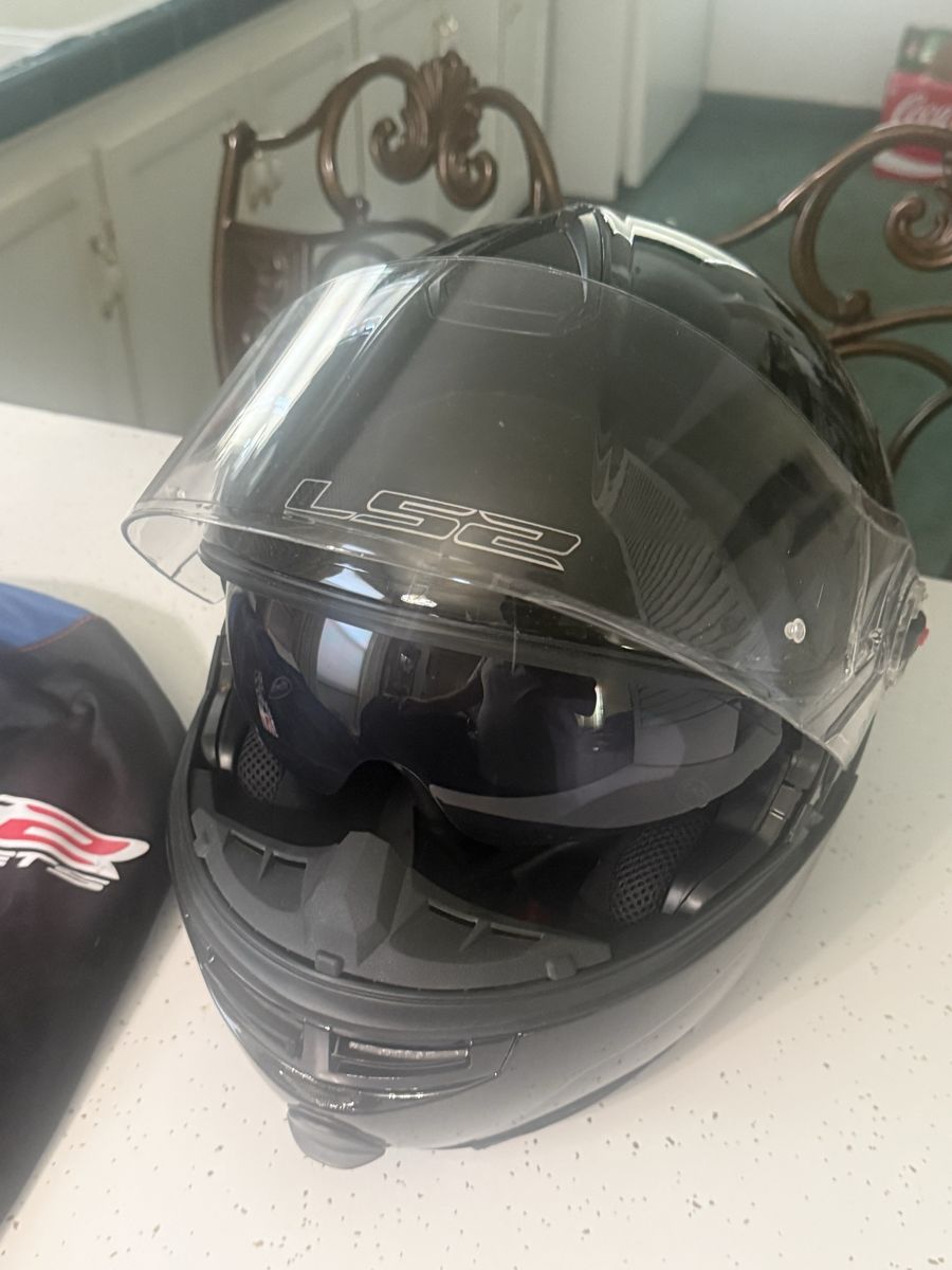Ls2 helmet