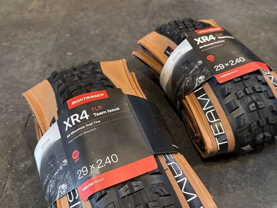 Bontrager XR4 29x2.4 tires