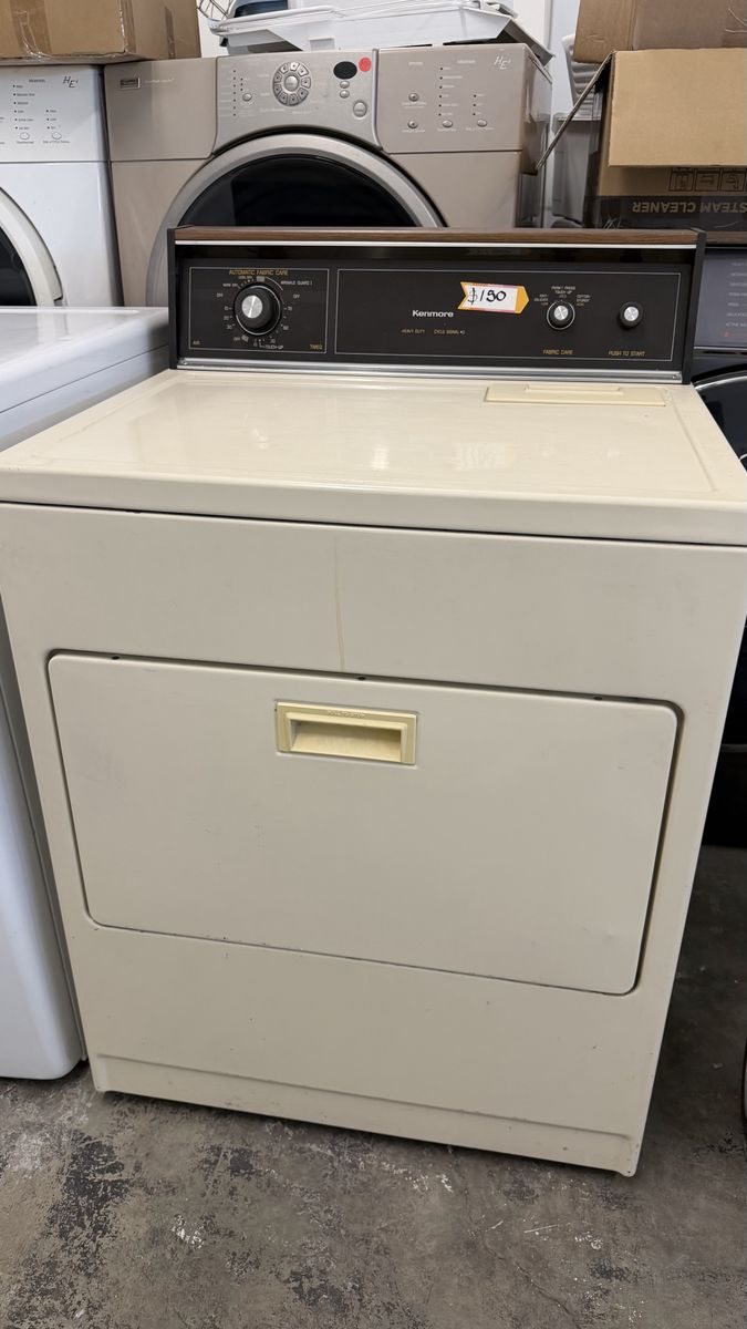 Kenmore Heavy Duty Electric Clothes Dryer - Almond / Off-White