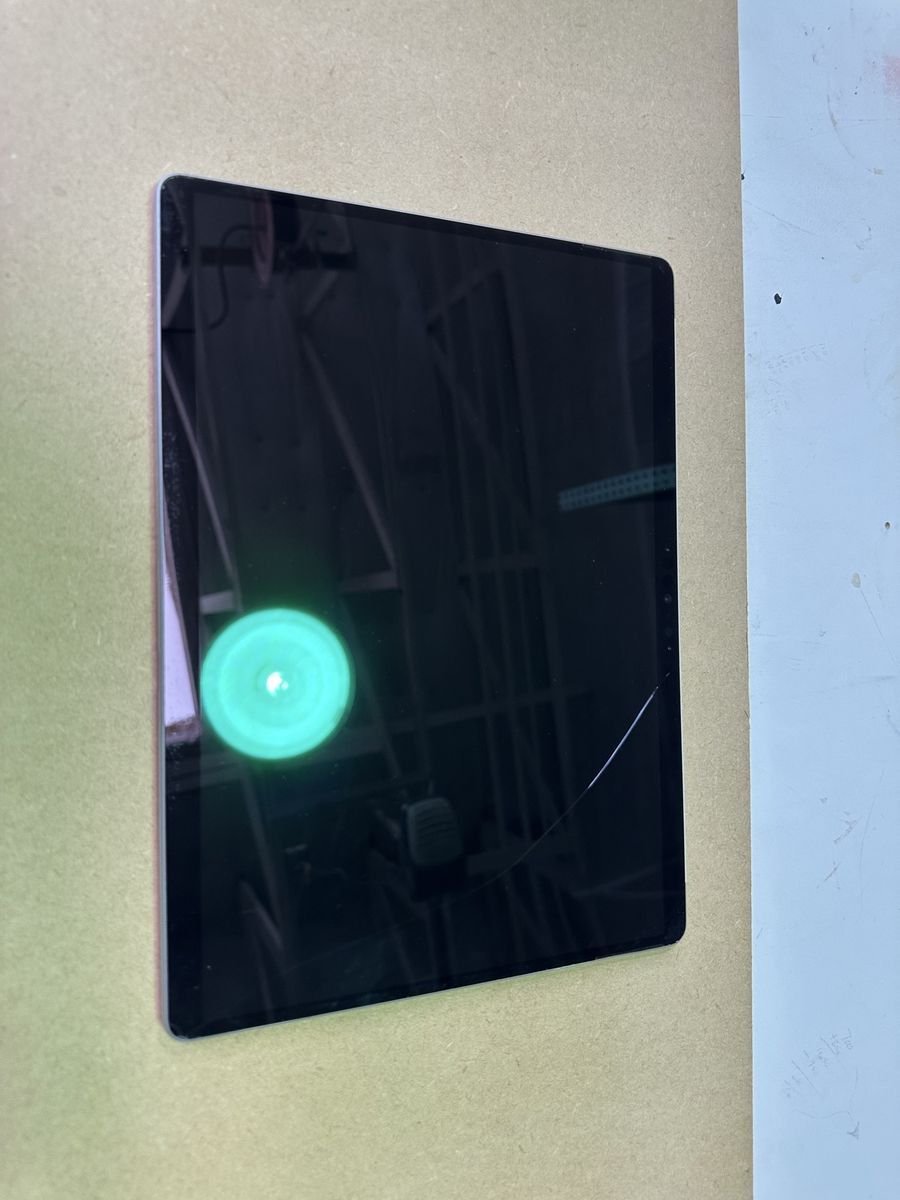 Main image 3