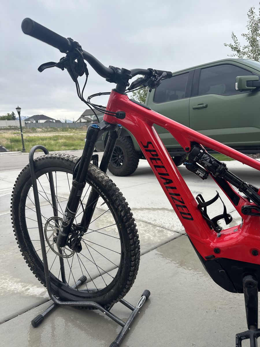 2022 Specialized Turbo Levo Comp Alloy S2 – Like New – Low Miles – Priced to Sell