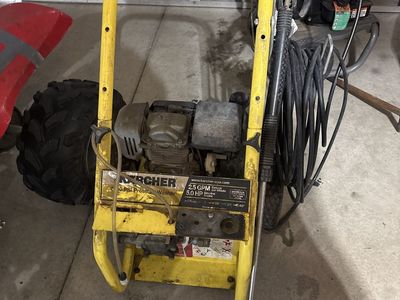 Karcher 2200 PSI Pressure Washer, 2.5 GPM, 5.0 HP Honda GC160 Engine
