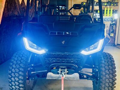 2024 Segway UT10 crew cab