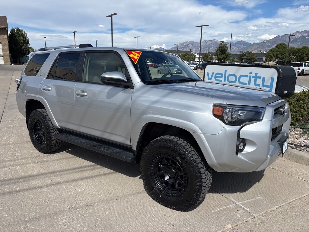 2024 Toyota 4Runner SR5