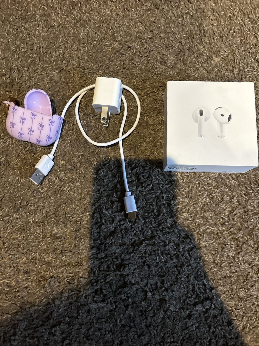 Apple AirPods 4th Gen Wireless Earbuds with Charging Case & Purple Accessory Case