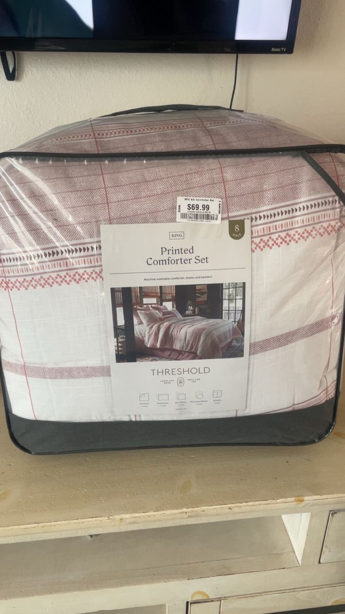 Kings size bed comforter 8 pieces
