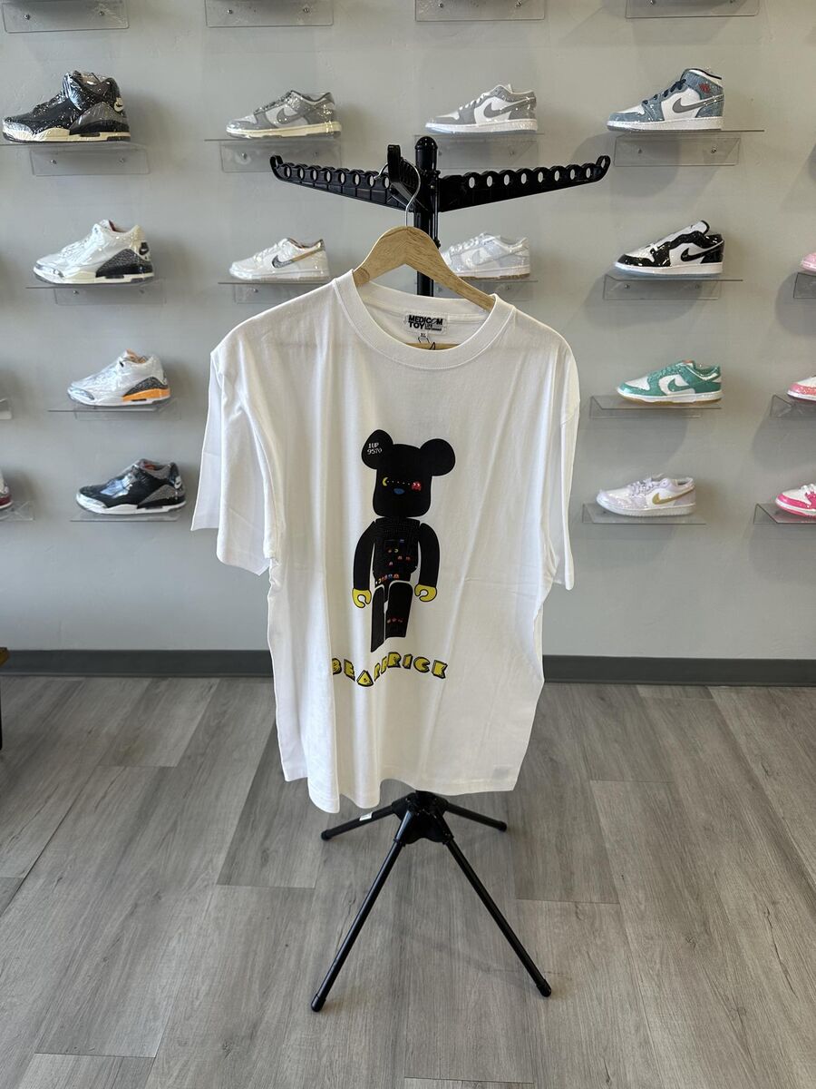 Brand New BE@RTEE PAC-MAN TEE Size XL