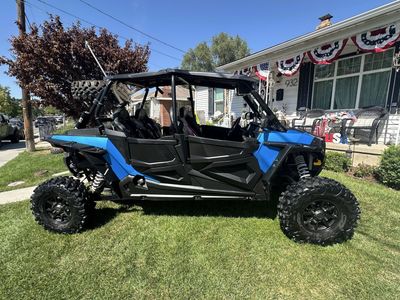 Polaris RZR XP 4 1000 (6 seats)