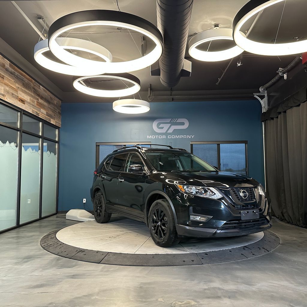 2018 Nissan Rogue SV