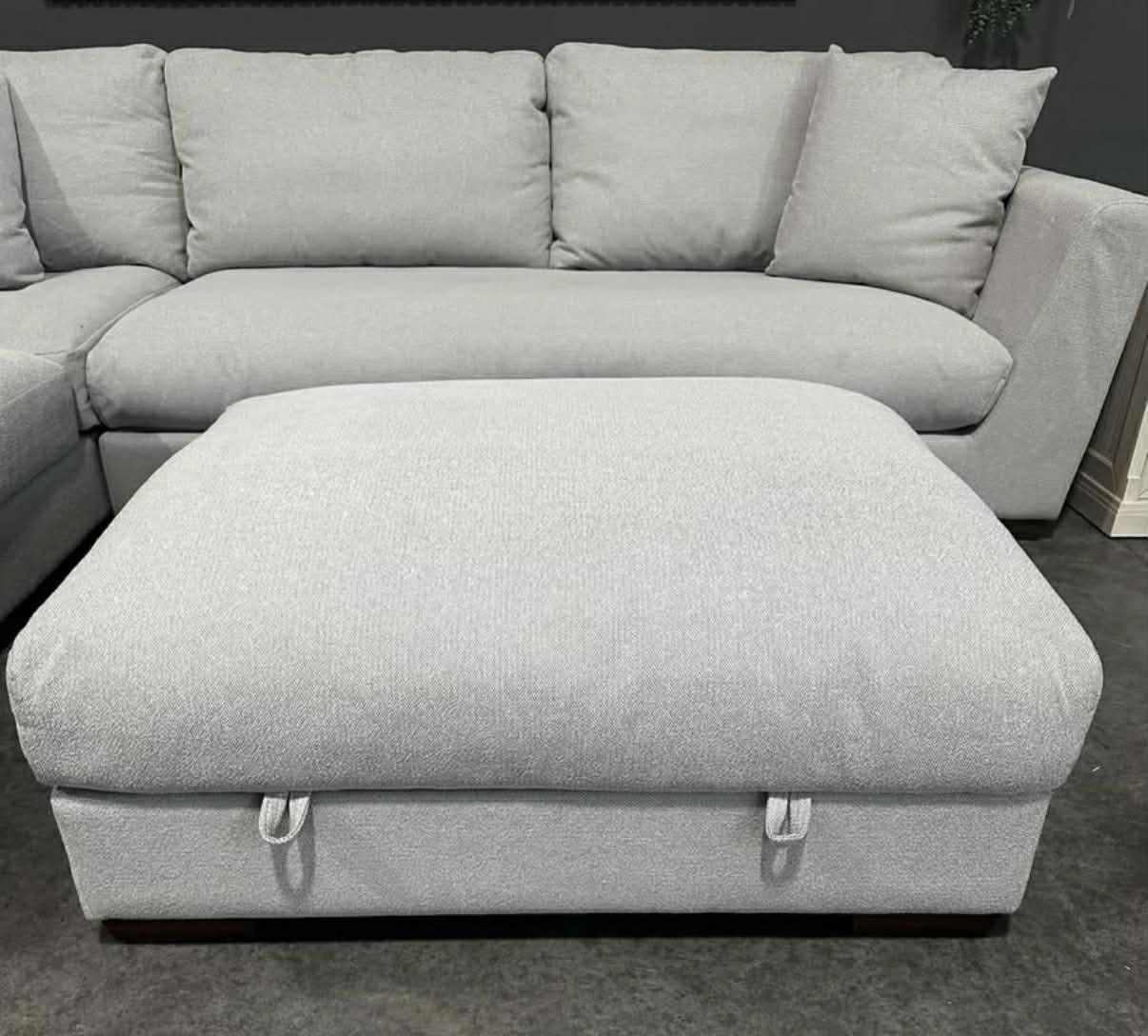Main image 7