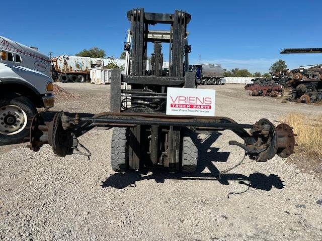 Spicer D-800F Front Axle Assembly
