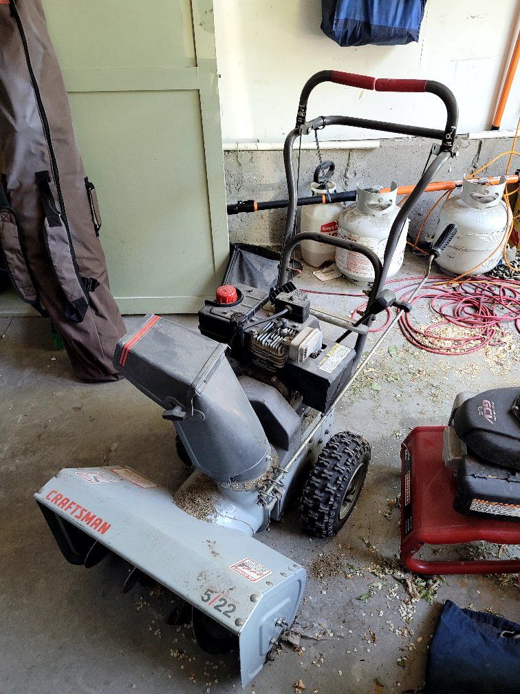 snowblower - craftsman