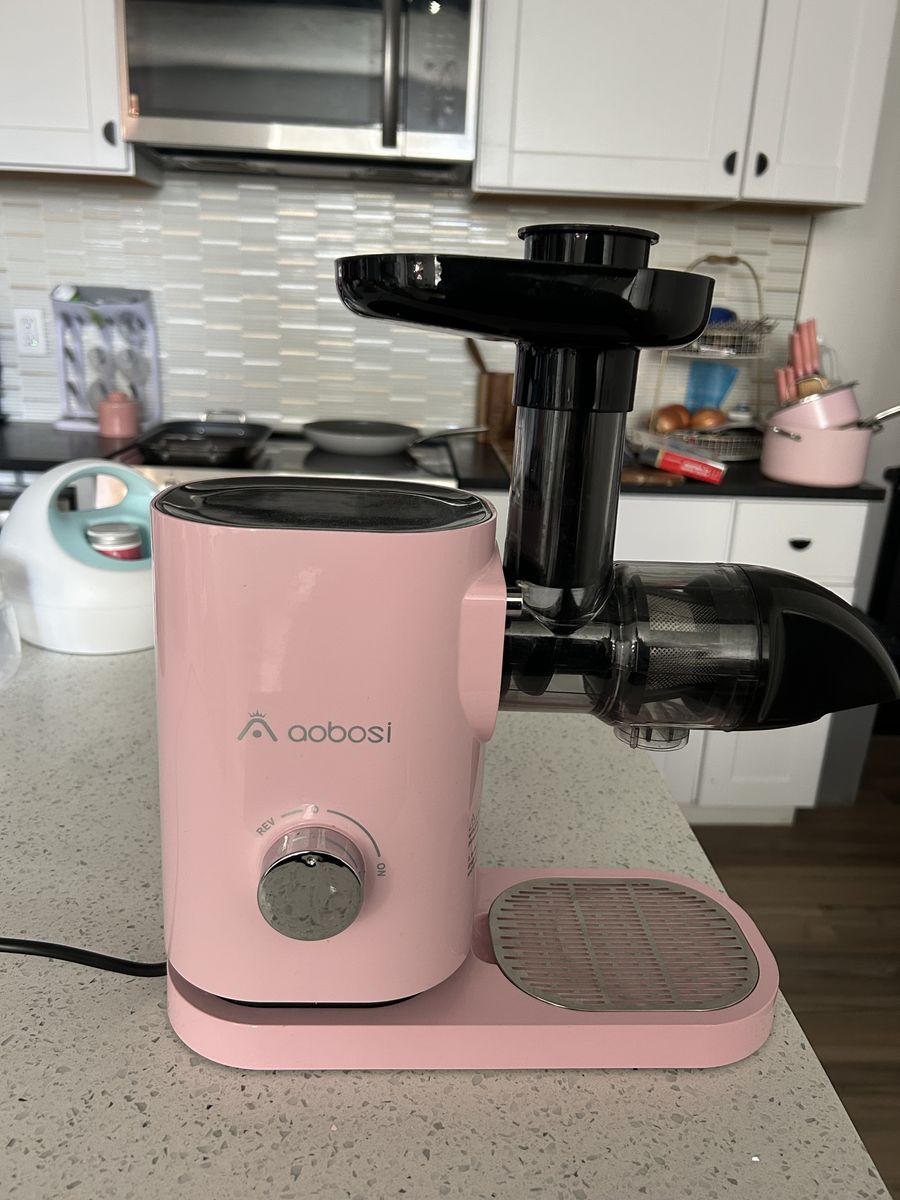 Pink AOBSI Juicer