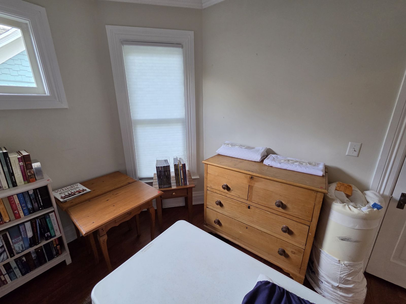 Main image 11