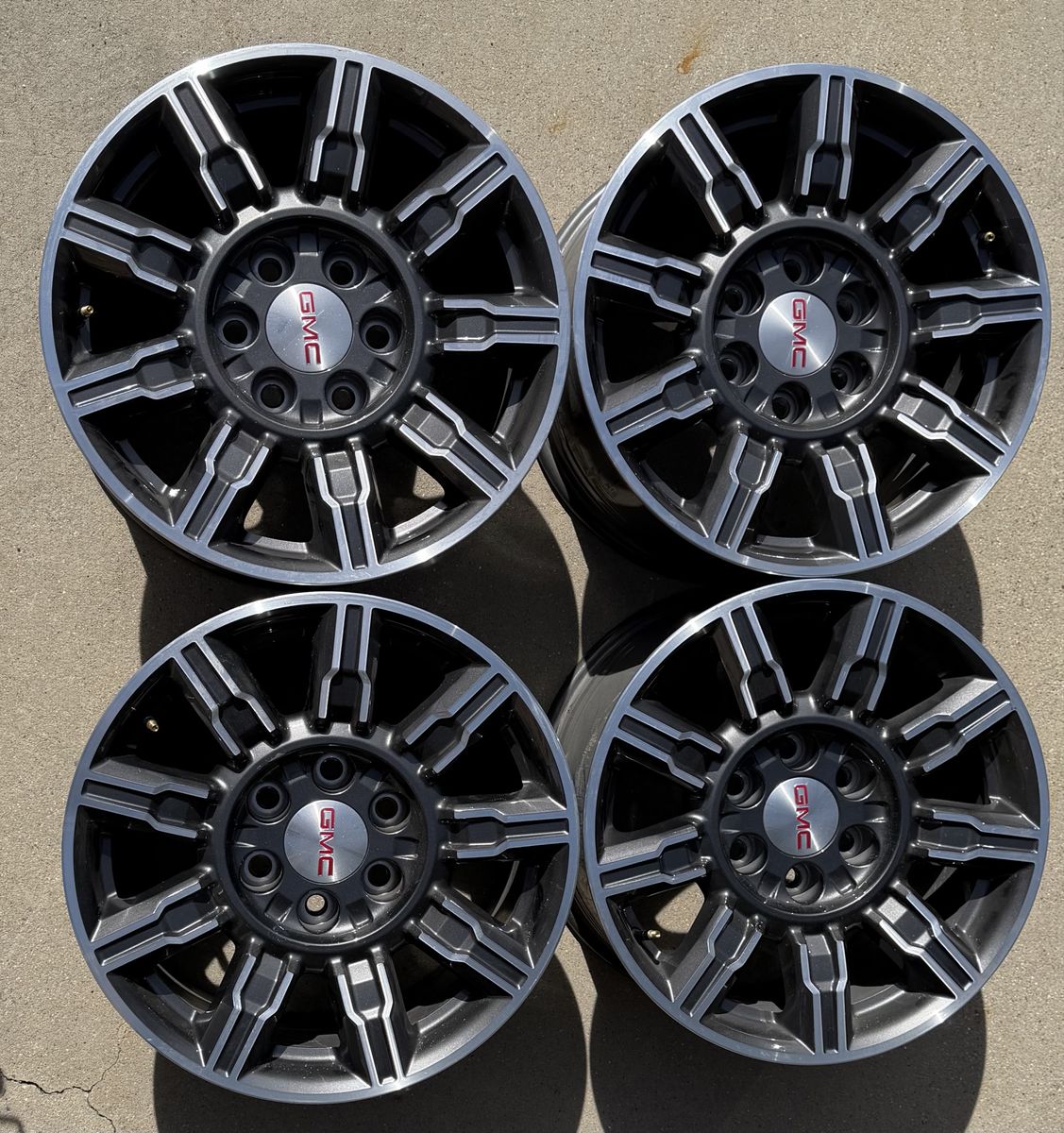 18" OEM Wheels GMC Sierra AT4 2026