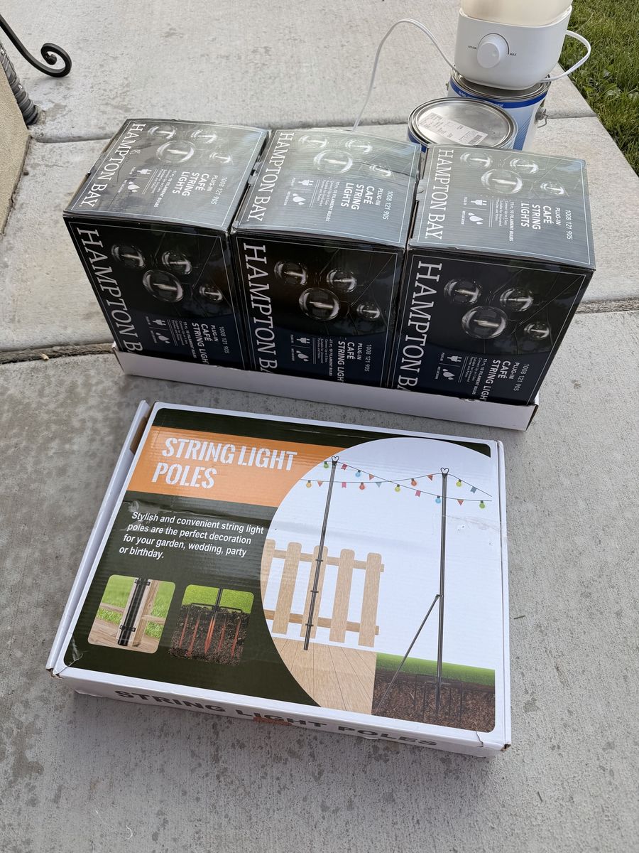 New Hampton Bay Cafe String Lights (3 sets, 11ft each) and String Light Poles (1 set)