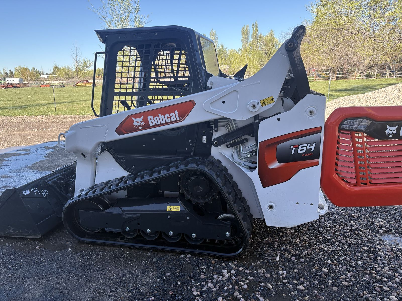 2025 Bobcat T64