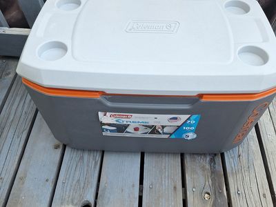 COLEMAN Cooler