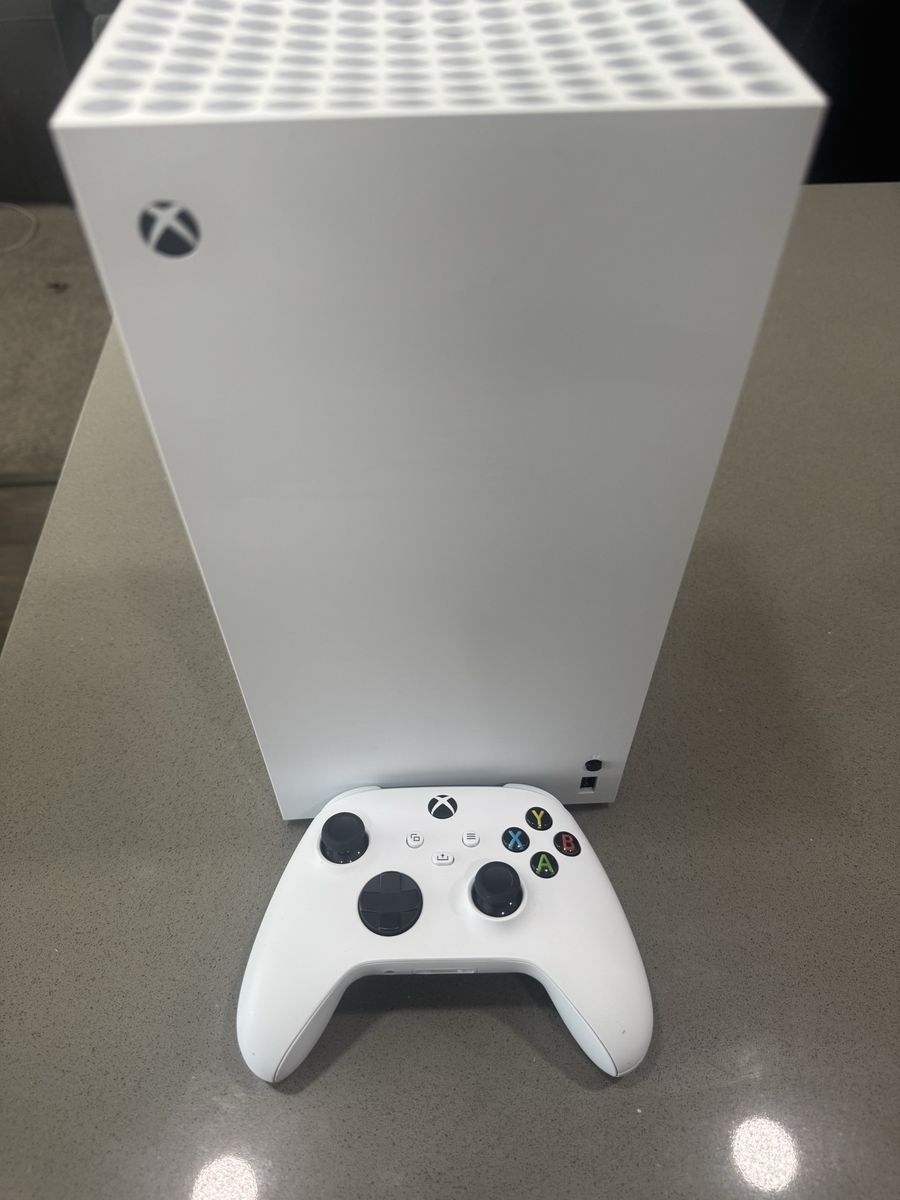 Xbox series X - white