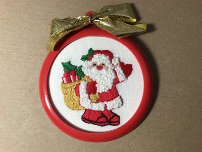 CHOOSE Set of 6 Hand Embroidered Red Plastic Framed Christmas Tree Ornaments, 4 1/4in Dia