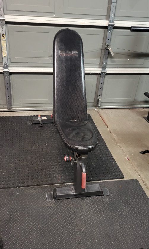 Weight bench