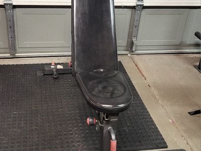 Weight bench