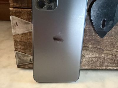 iPhone 11 Pro 64 GB 92% battery life