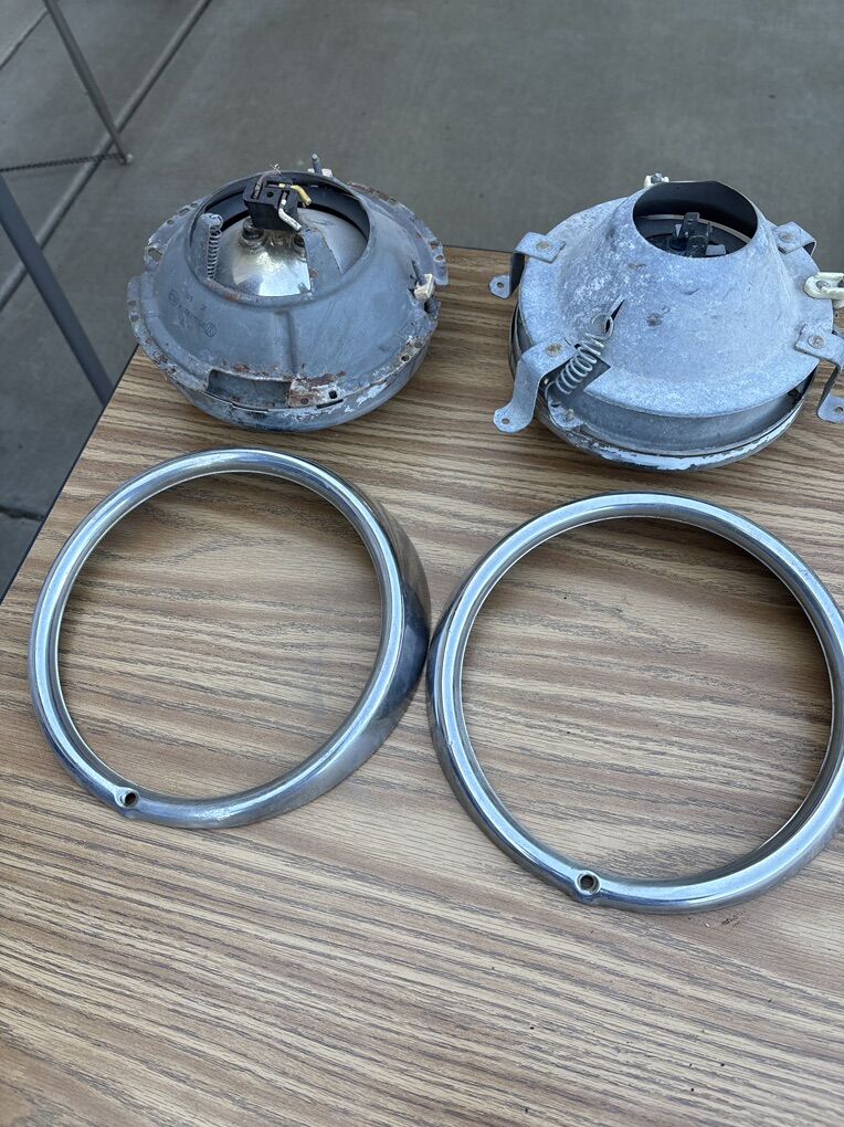 VW Bug Headlight Bezels