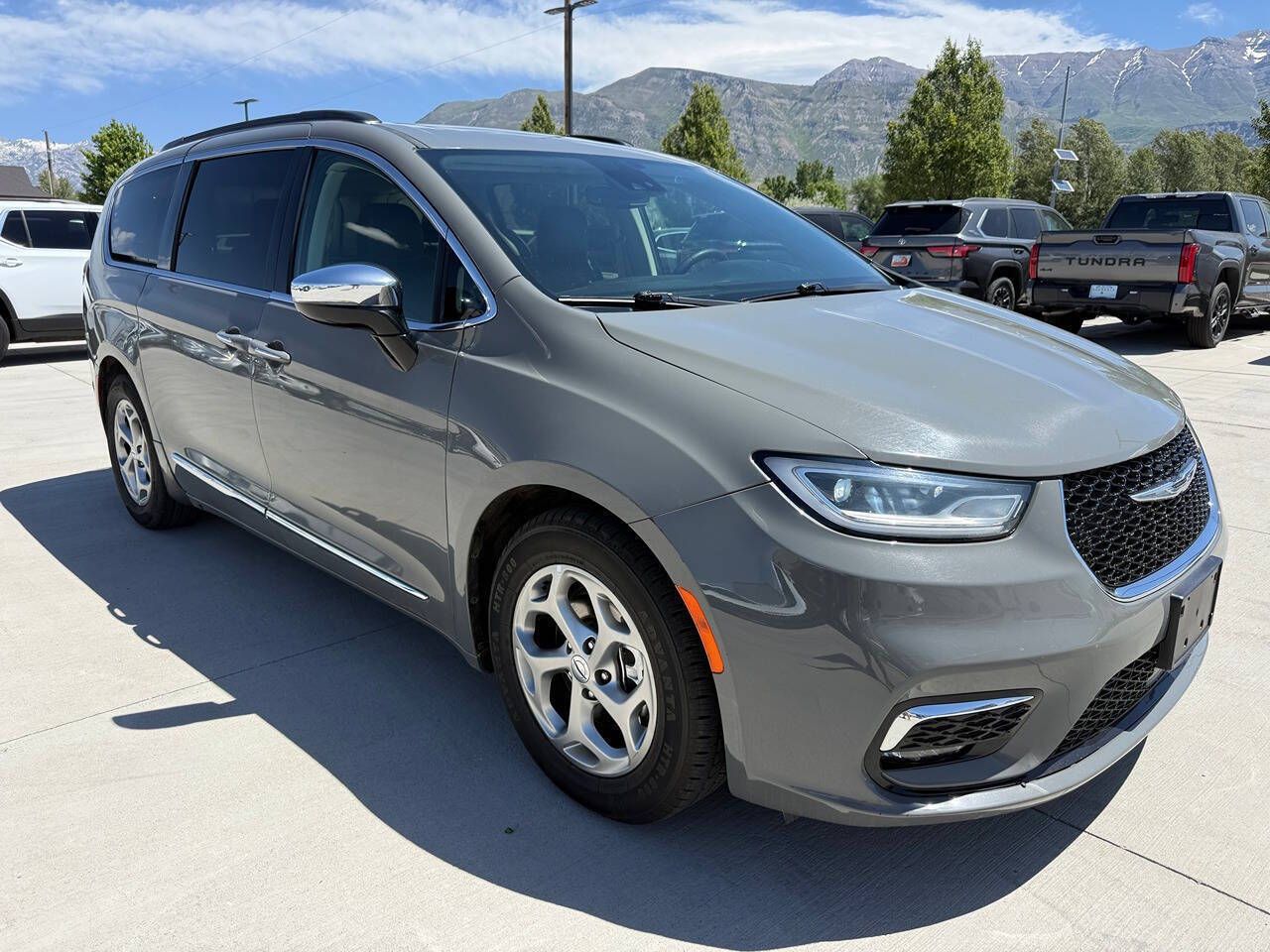 2023 Chrysler Pacifica Limited
