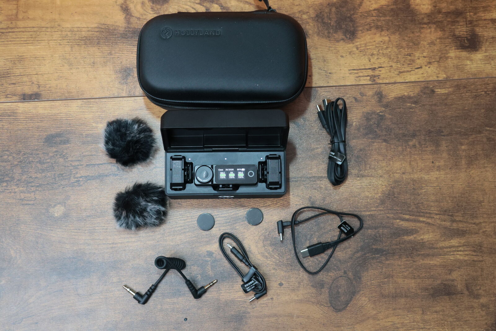Hollyland Lark Max Duo Wireless Microphone Kit