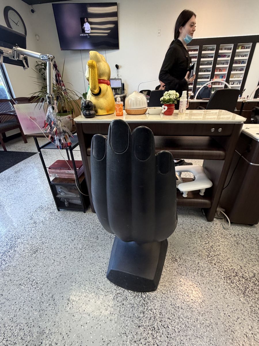 Hand Chair