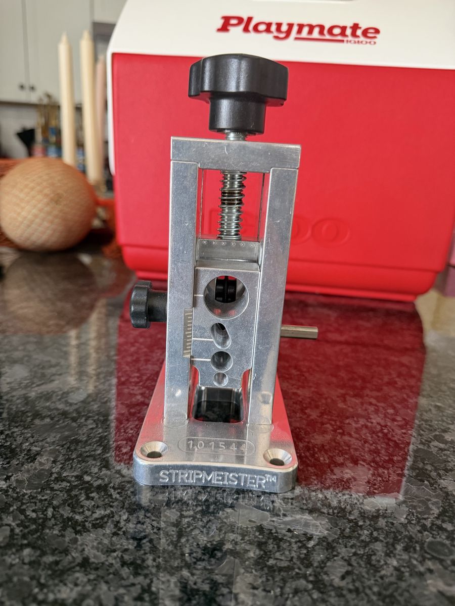 StripMeister Automatic Wire Stripping Machine - Industrial Grade Wire Cable Stripper