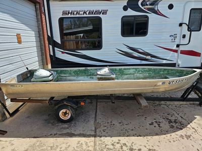 14 ft Aluminum boat