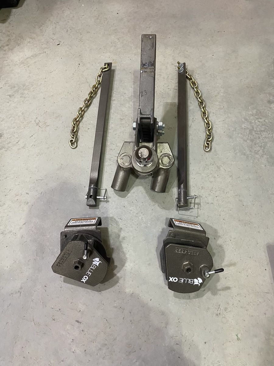 Blue Ox trailer hitch