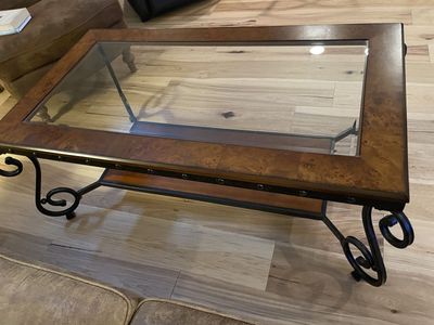 Two-tiered coffee table
