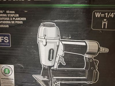 Metabo HPT N4004AB 18‑Gauge Flooring Stapler