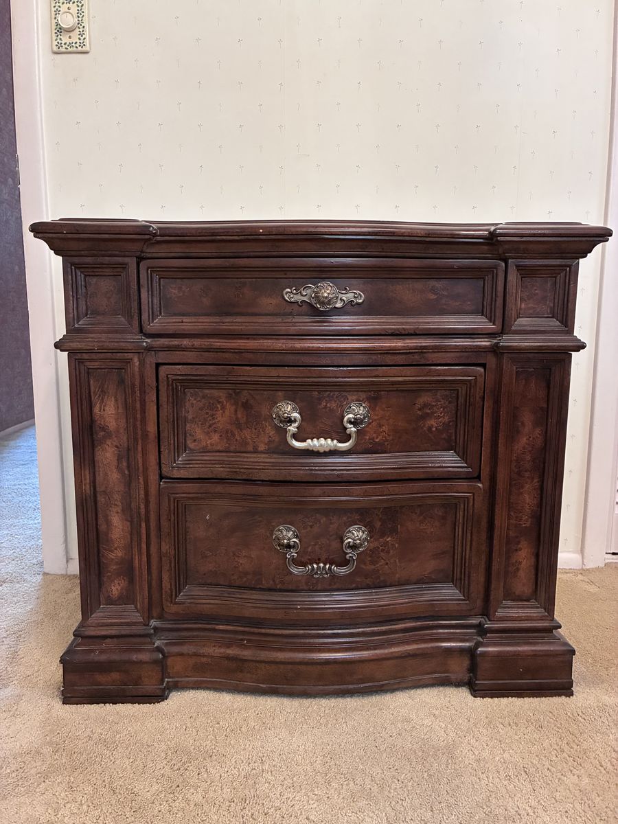 Estate Sale – Majorca Nightstand