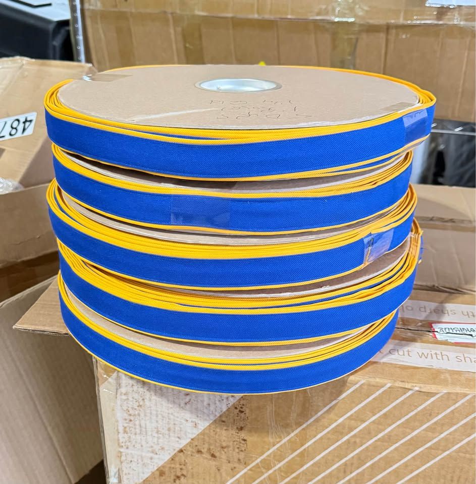 Ribbon/webbing?