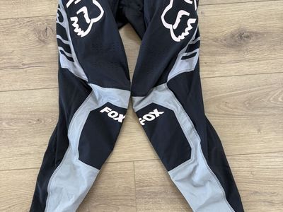 Fox Racing Women's Flexair Mach One Pants - size 8