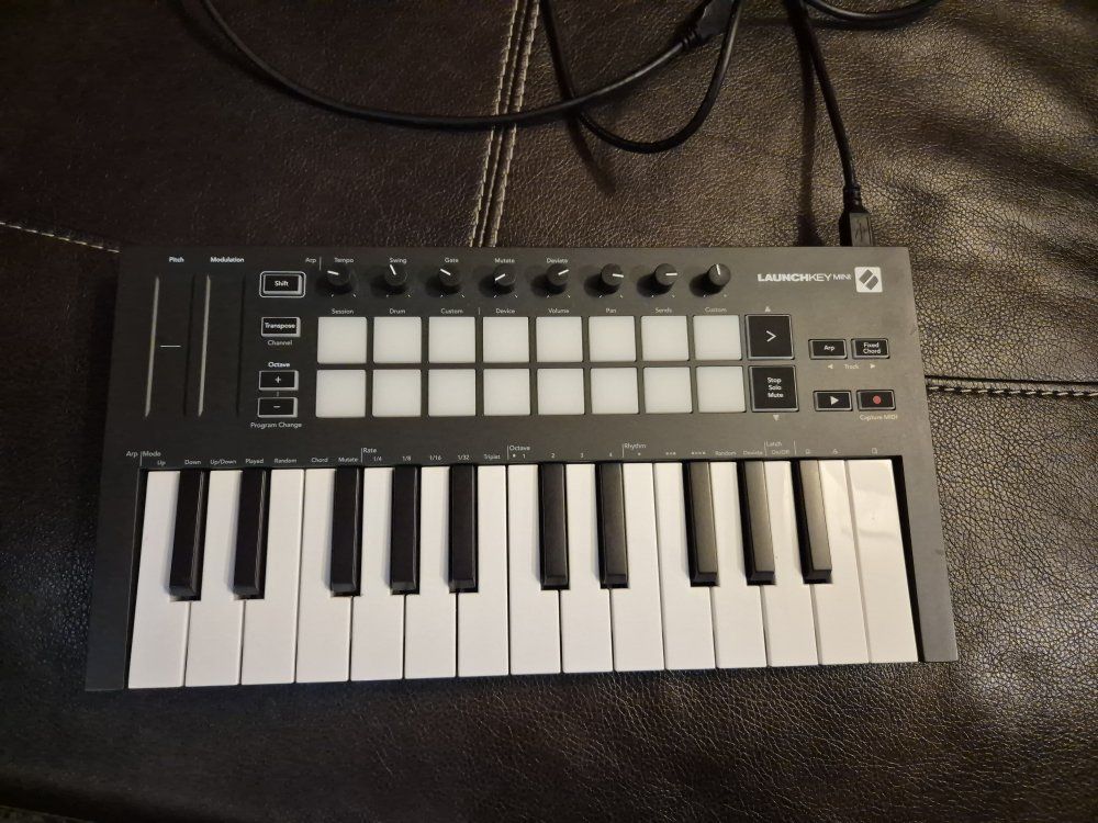 Novation Launchkey mini