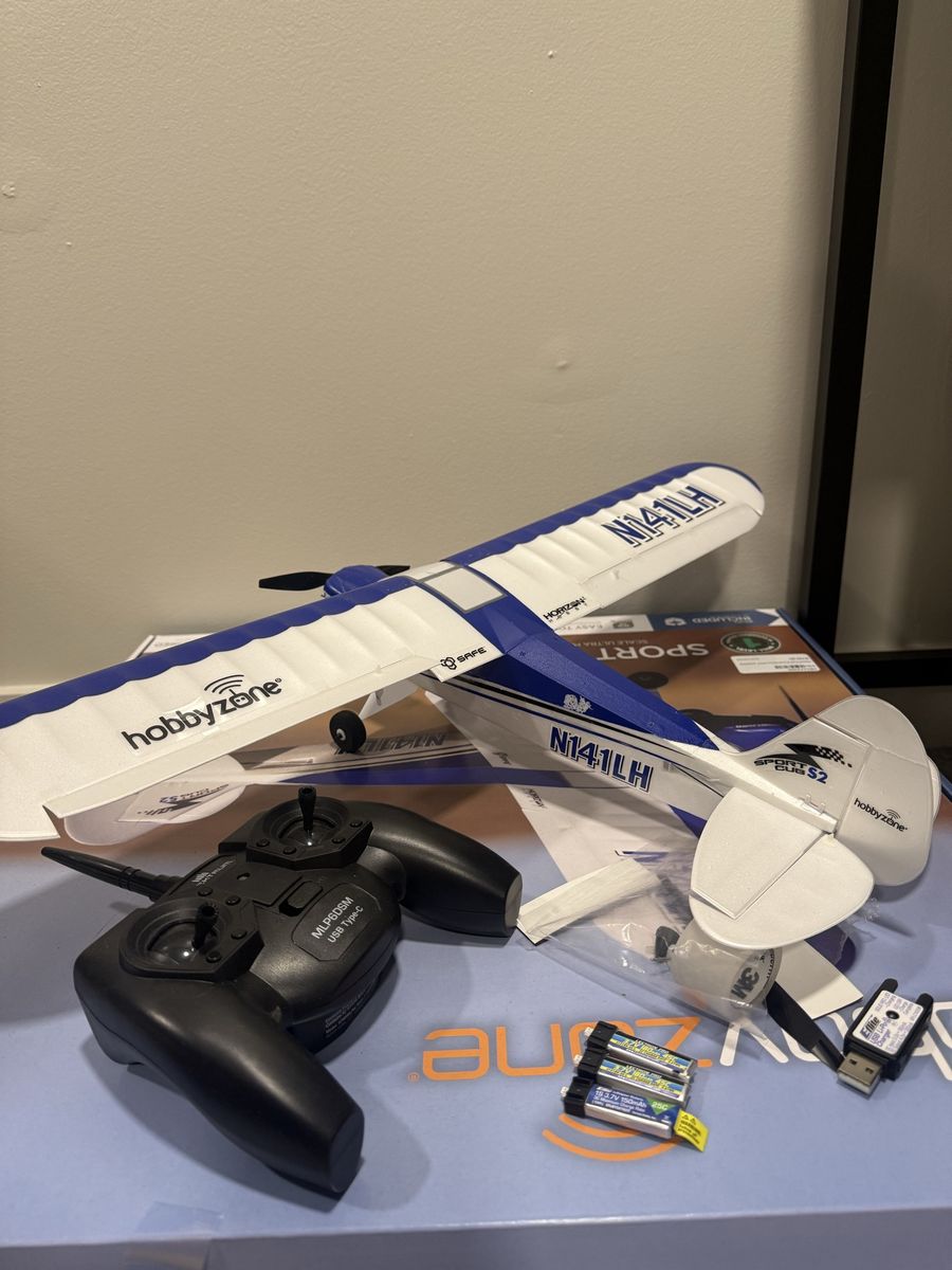 Main image 6
