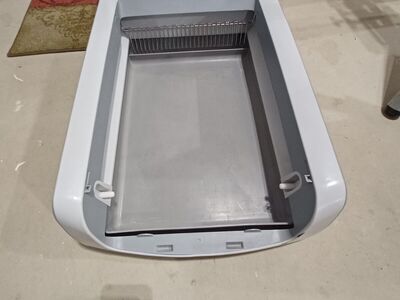 Cat litter box and litter